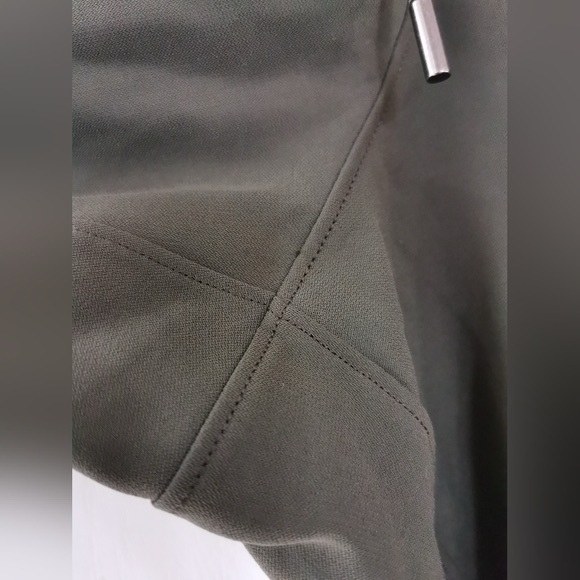 Lululemon On the Fly JoggerDark Olive size 8 - Picture 10 of 15